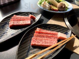 Zuǒ Hè Niú レストラン Jì Lè Běn Diàn