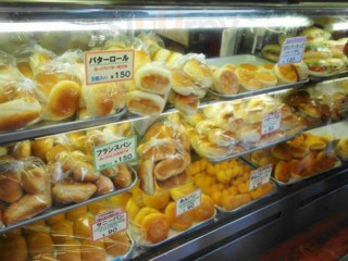 シロヤベーカリー Hēi Qí Diàn