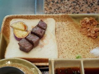 Gōng Qí Niú Zhí Bǎn Shāo ステーキハウス Yī ッ Yè ミヤチク