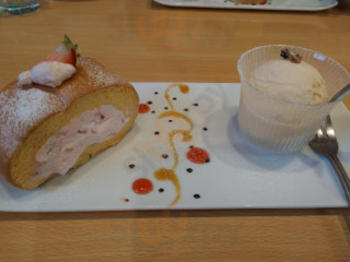 Cafe Bombom