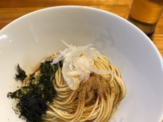 イチカワ