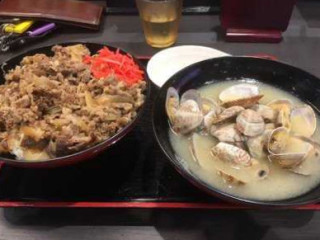 Zī さんうどん Zuǒ Hè Kāi Chéng Diàn
