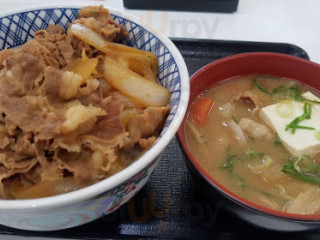 Jí Yě Jiā Chuán Qiáo Shì Chǎng Tīng Diàn