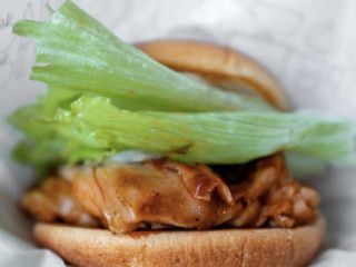 モスバーガー Jiǔ Liú Mǐ Hé Chuān バイパス Diàn