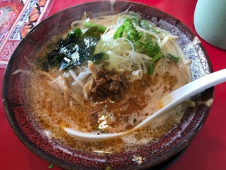 Mǎn Tiān Jiā Xiǎo Shān Diàn