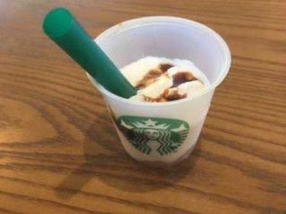 スターバックスコーヒー Dōng Jìn Jiāng Bā Rì Shì Diàn