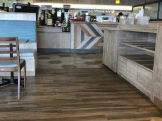 タリーズコーヒー Zì Zhì Yī Dà Yì Qián Diàn