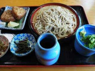 Chún Shǒu Dǎ ち Dà Yuè そば
