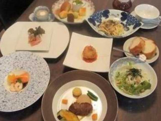 Xún Cǎi フレンチ アンジェリーク
