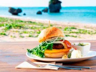 オン ザ ビーチカフェ