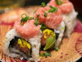 なごやか Tíng Chūn Cǎi