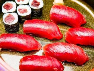 おかめ Yì