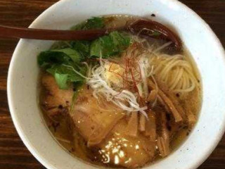Miàn Chǎng Fēng Léi Fáng
