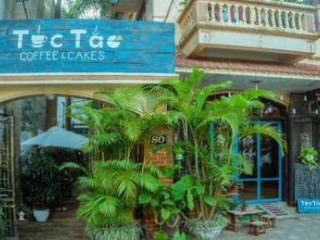Túc Tắc Coffee Cakes