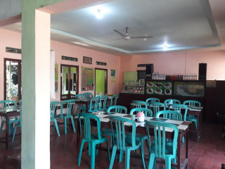Warung Lesehan