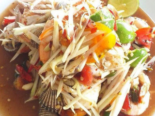 ส้มตำครูติ่ง