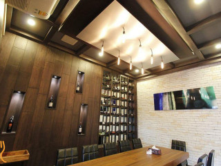 Lobby Bar And Restaurant