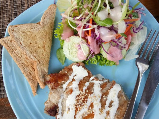 La-moon Cafe' Phan
