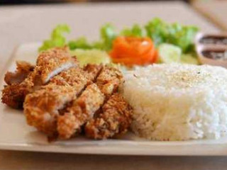 ซูชิ อากะเนะ
